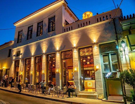 L' Amiral All Day Bar&Restaurant